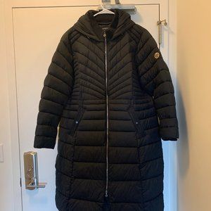 Bernardo Black Long Quilted Winter Coat NEVER WORN
